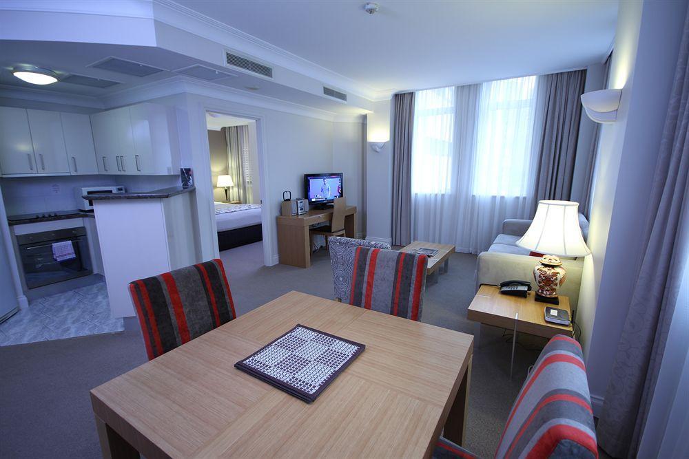 Manor Apartment Hotel Brisbane Exteriör bild
